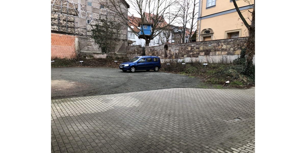 Stellplatz auf dem Innenhof