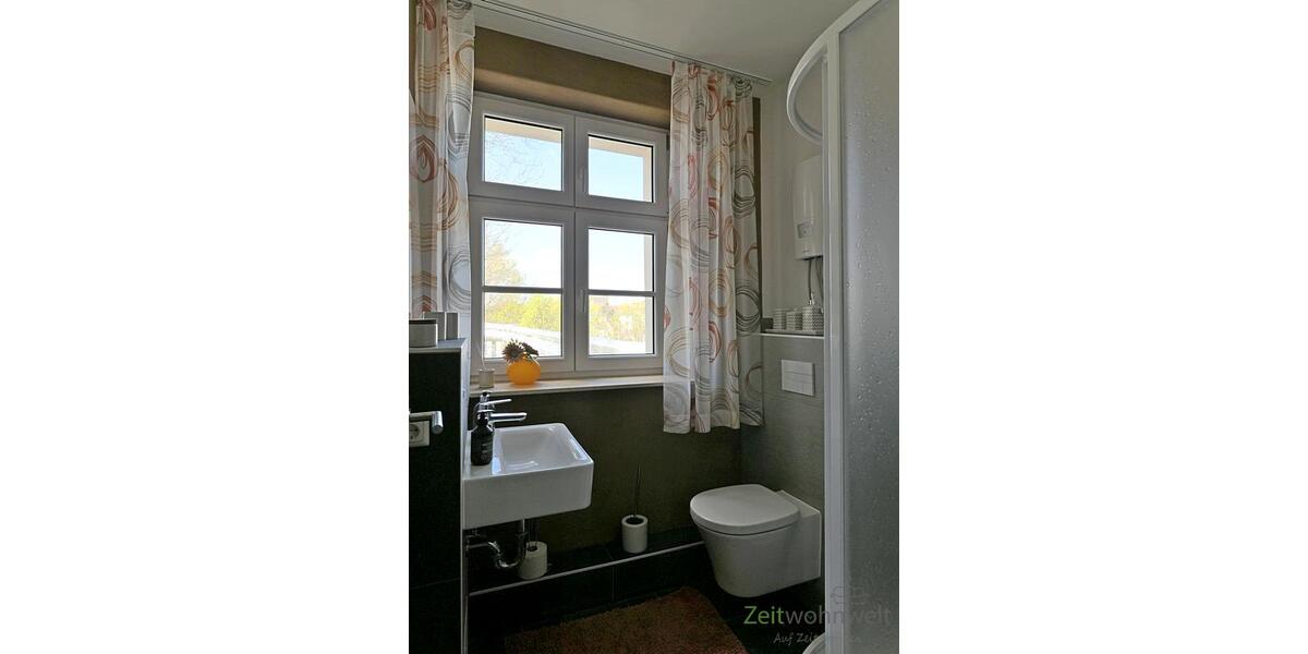 Bad mit Dusche