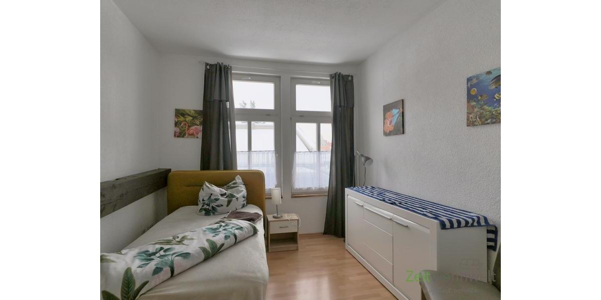 Blick ins kleine Schlafzimmer