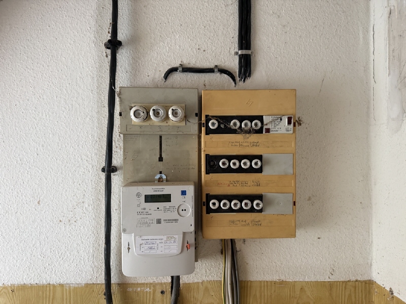 Elektrik