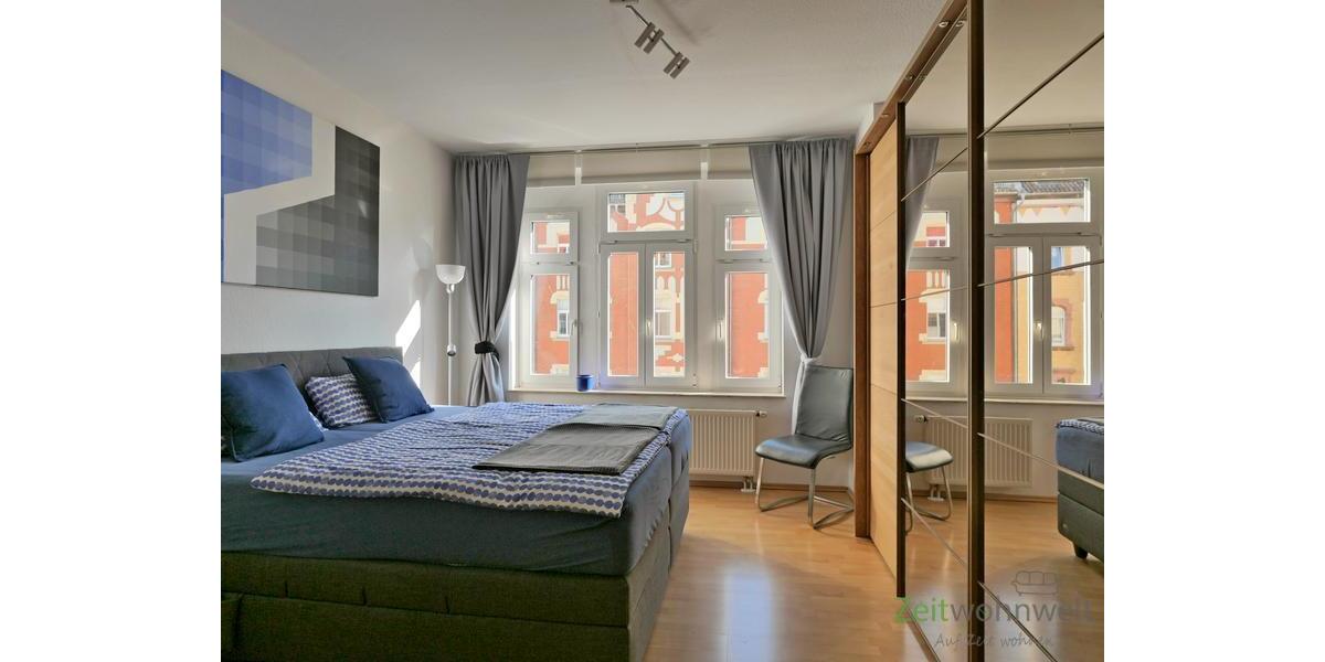 Blick ins Schlafzimmer