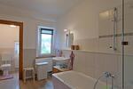 (EF0694_M) Arnstadt: Arnstadt, möblierte Mansardenwohnung nahe der Innenstadt, Vinylböden, Wohnküche, WLAN inklusive - Etagenwohnung Arnstadt Arnstadt | Angebot:26972266
