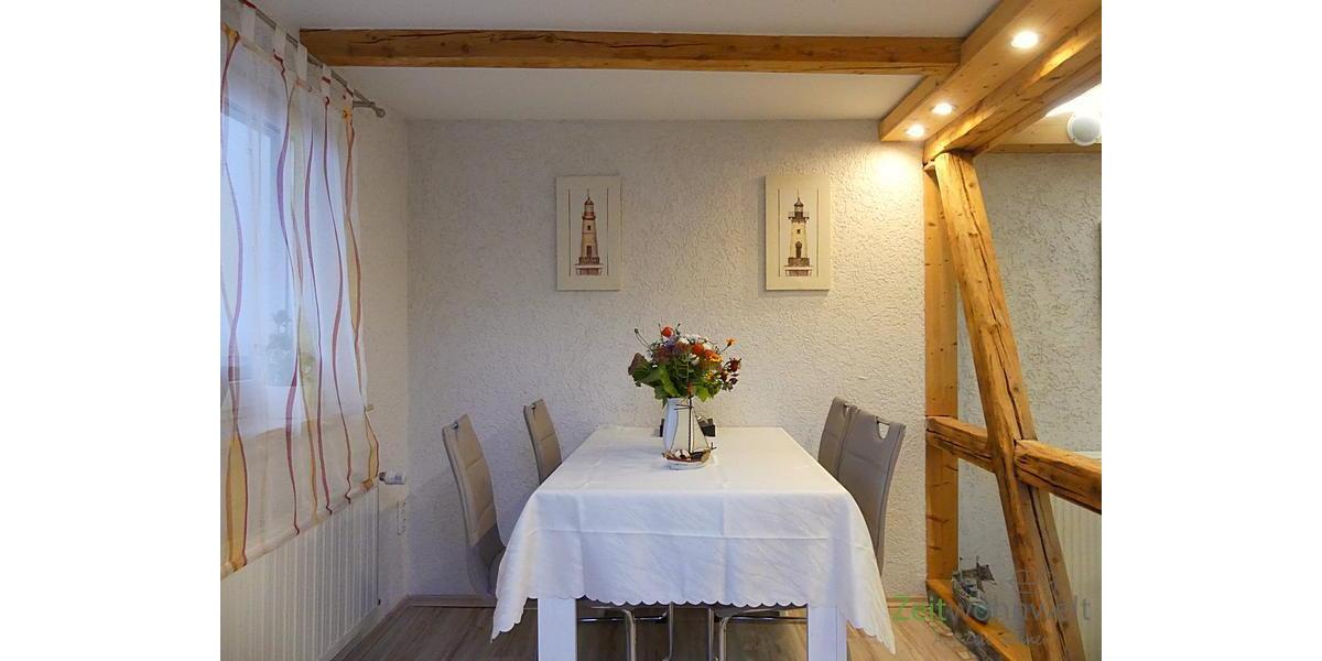 separater Esstisch
