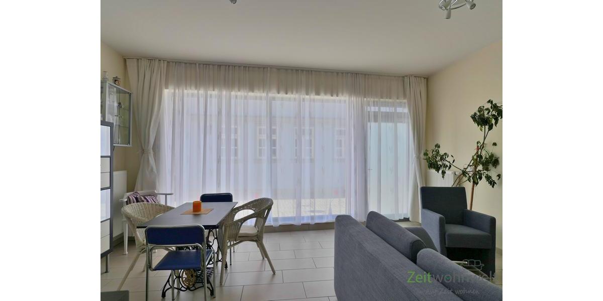 Blick in ins Wohnzimmer