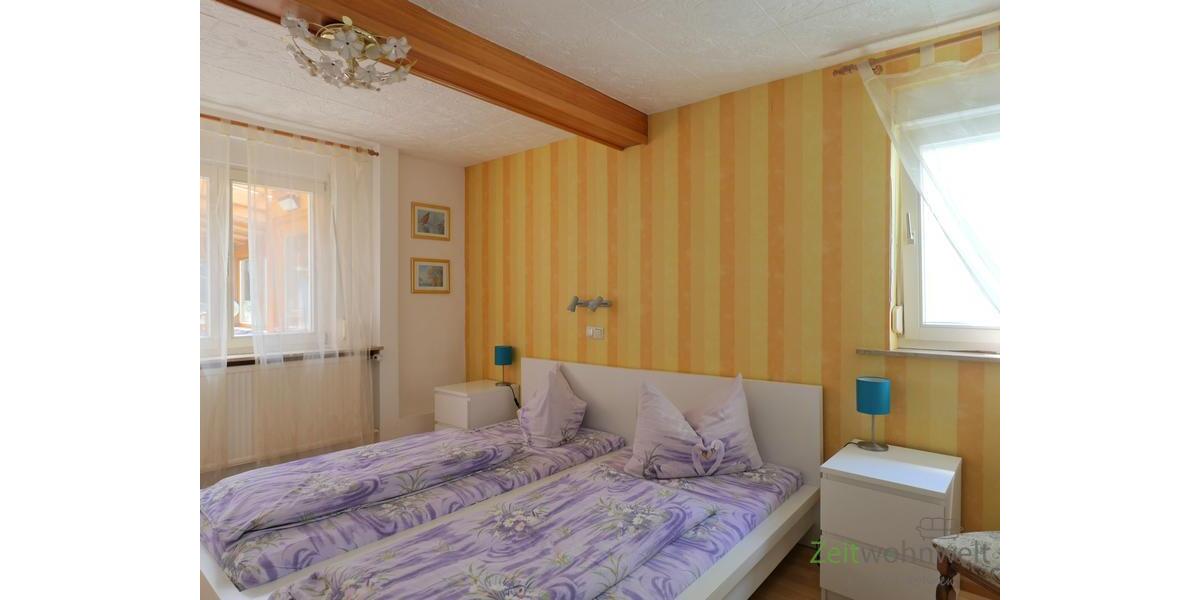 Blick ins Schlafzimmer