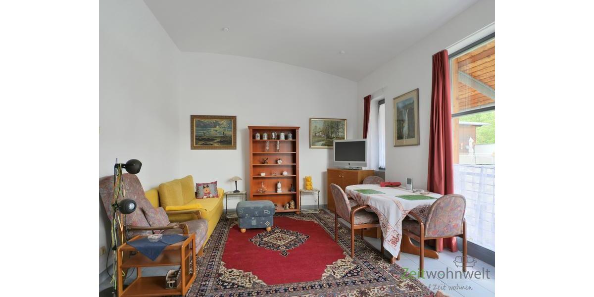 Blick ins Wohnzimmer