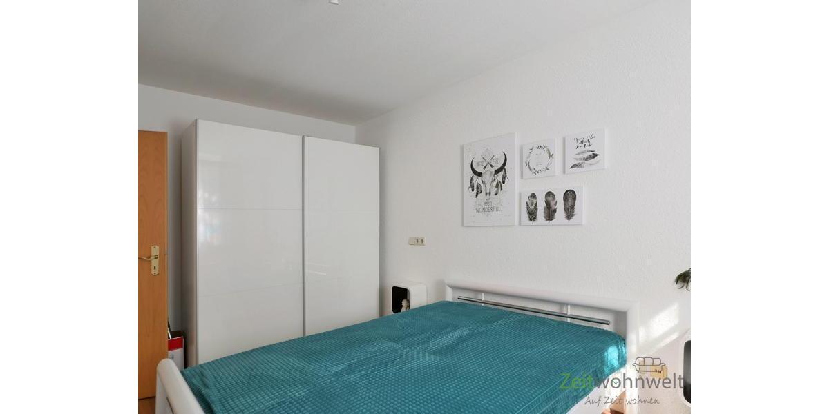 Kleiderschrank im Schlafzimmer