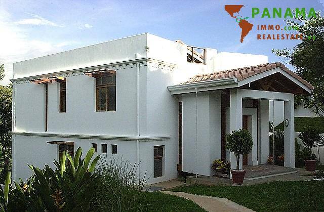 COSTA-RICA: Schnäppchen, Designer Villa von einem Schweizer Architekt erbaut, nahe dem Strand zwischen Dominical und Uvita - Ferienhaus Costa Rica | Angebot:2885933