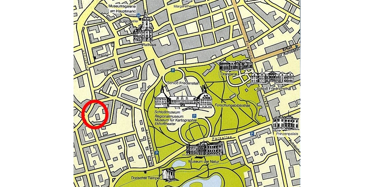 am Fuße vom Schlosspark