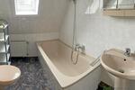 (EF0170_Y) Erfurt: Löbervorstadt, möbliertes Zimmer in schöner Wohnlage im DG mit eigenem Bad, an Wochenendheimfahrer - Zimmer Erfurt Löbervorstadt | Angebot:26972274